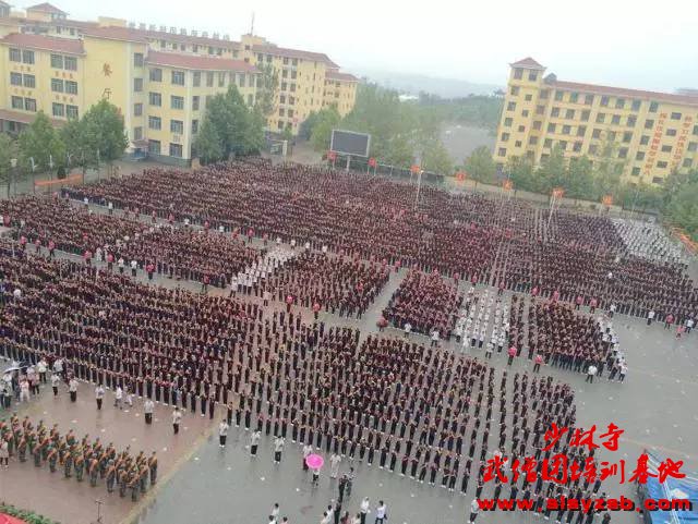 少林武术学校学员光荣加入解放军特种部队欢送仪式 少林武术学校学员光荣加入解放军特种部队欢送仪式