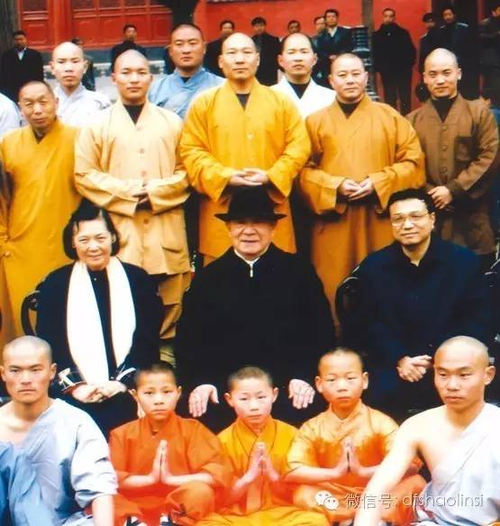 释延鲁大师隆重接待国务院总理李克强，原国防部部长迟浩田上将一行.jpg